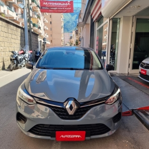 RENAULT - CLIO