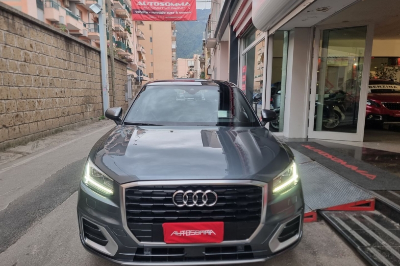 AUDI - Q2