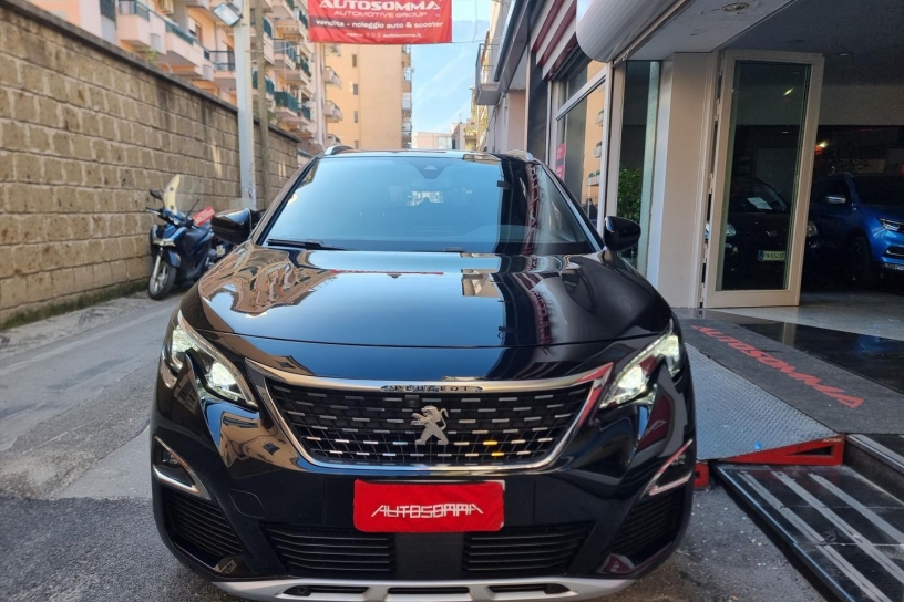 PEUGEOT - 3008